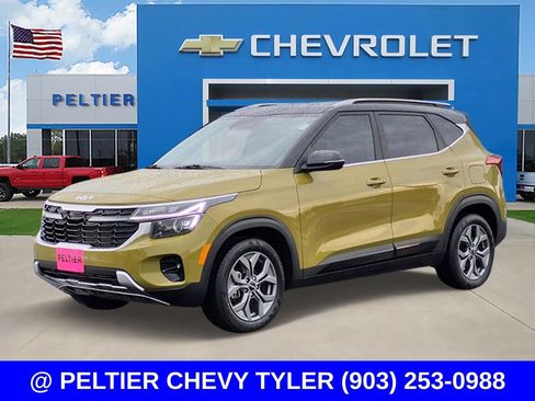 Used 2024 Kia Seltos S FWD image 3