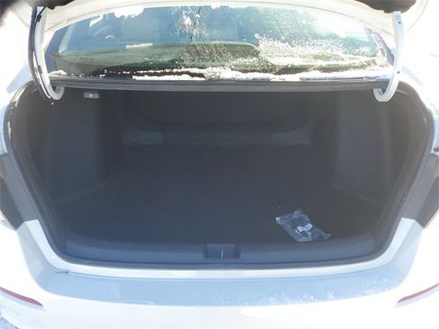 Used 2023 Honda Civic Sport image 7