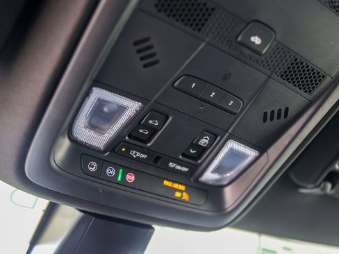 Certified 2024 Cadillac XT5 Premium Luxury image 24