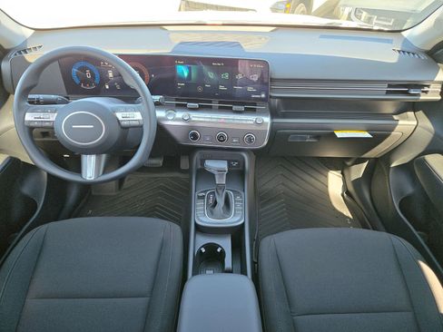 New 2026 Hyundai Kona SE image 11