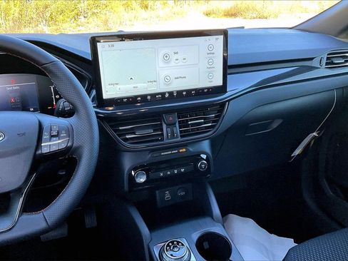 New 2026 Ford Escape ST-Line w/ Tech Pack #1 image 6