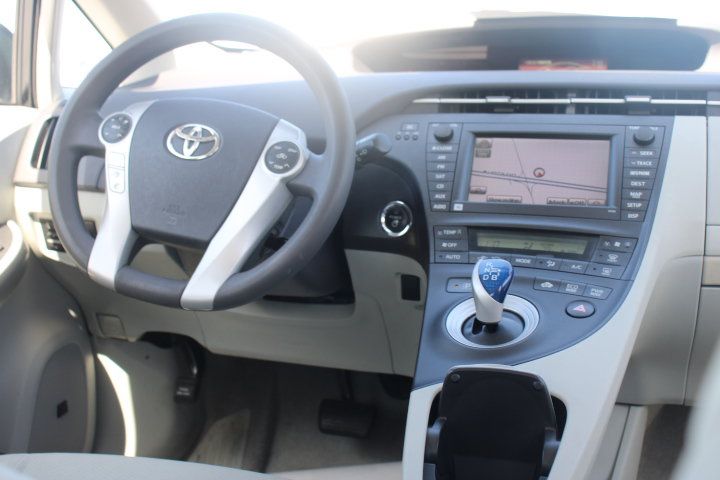 Used 2010 Toyota Prius Three FWD image 21