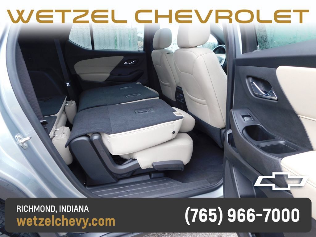 Certified 2023 Chevrolet Traverse LS FWD image 25