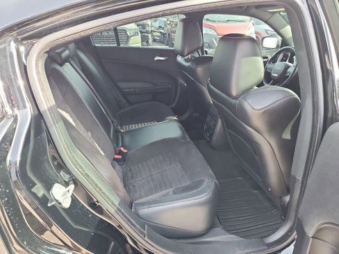 Used 2018 Dodge Charger R/T RWD image 23