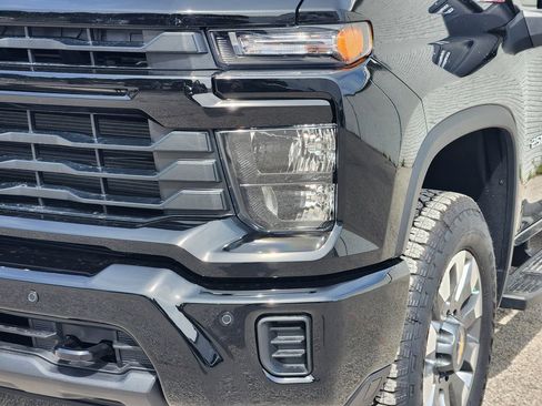New 2026 Chevrolet Silverado 2500 Custom w/ Custom Convenience Package image 6