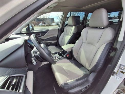 Used 2023 Subaru Forester Limited image 23