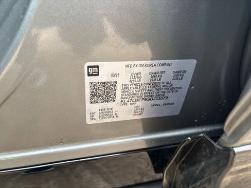 Used 2025 Buick Envista Sport Touring image 27