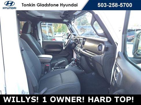 Used 2020 Jeep Wrangler Unlimited Sport image 18