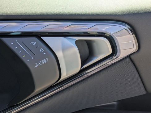 New 2026 BMW X3 xDrive30 w/ Premium Package image 34
