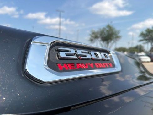 Used 2020 RAM 2500 Tradesman w/ Chrome Appearance Group AWD/4WD image 23