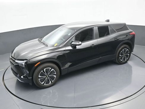 Used 2025 Chevrolet Blazer EV LT image 54