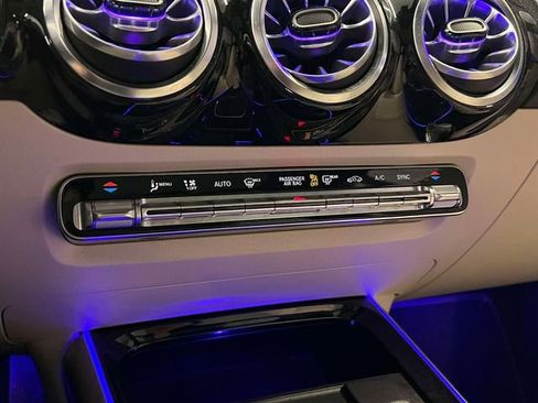 Certified 2023 Mercedes-Benz GLA 250 4MATIC image 29