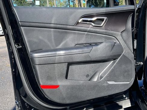 Used 2023 Kia Sportage EX image 21