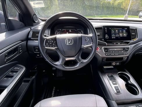 Used 2023 Honda Passport EX-L image 17