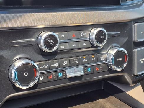 New 2026 Ford F350 Platinum w/ Platinum Plus Package image 23