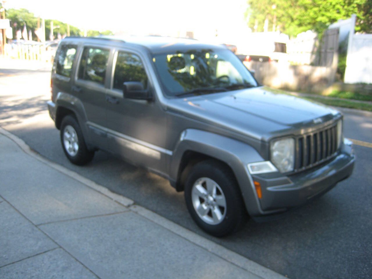 Used 2012 Jeep Liberty Sport AWD/4WD image 1