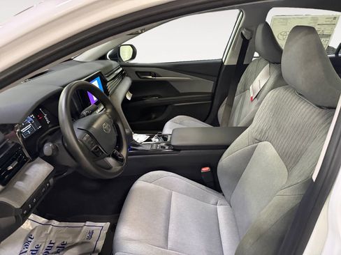 New 2026 Toyota Camry LE image 9