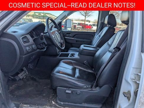 Used 2013 Chevrolet Silverado 2500 LTZ w/ Suspension Package, Off-Road image 2