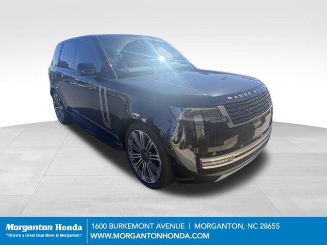 Used 2024 Land Rover Range Rover SE AWD/4WD image 1