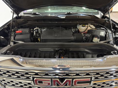 Used 2021 GMC Sierra 1500 Denali w/ Denali Premium Package image 44