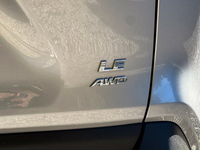 Used 2019 Toyota RAV4 LE w/ All Weather Liner Package AWD/4WD image 13
