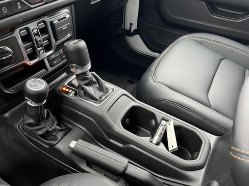 New 2026 Jeep Wrangler Sahara image 34