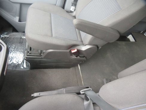 Used 2019 Ford Transit 150 XLT image 57