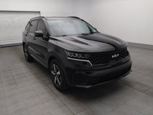 Used 2023 Kia Sorento S FWD image 13