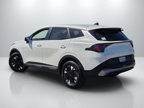 Used 2026 Kia Sportage LX FWD image 6