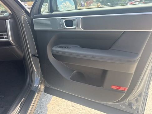 Used 2026 Hyundai Santa Fe SEL image 14