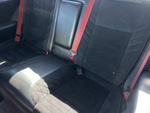 Used 2016 Dodge Challenger SRT Hellcat image 25