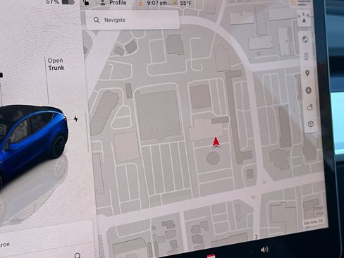 Used 2023 Tesla Model Y Performance image 19