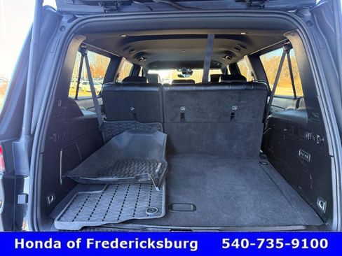 Used 2024 Jeep Wagoneer L Series II w/ Flexible Seating Group image 26