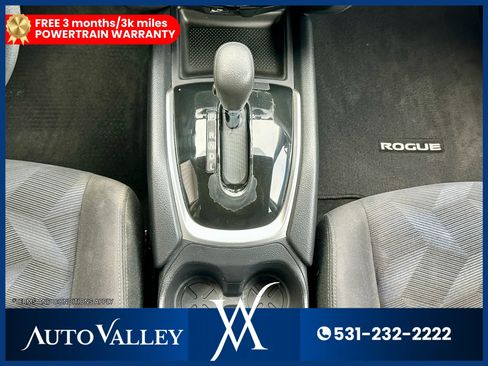 Used 2015 Nissan Rogue SV image 32