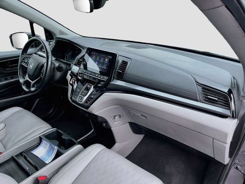 Used 2023 Honda Odyssey Elite image 33