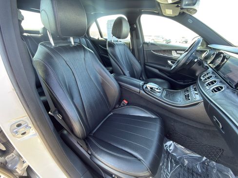 Used 2019 Mercedes-Benz E 300 4MATIC image 14