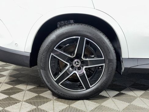 Certified 2025 Mercedes-Benz GLC 350e GLC 350e image 34