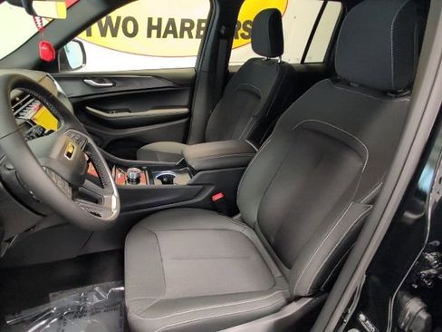 New 2025 Jeep Grand Cherokee Laredo X w/ Luxury Tech Group I AWD/4WD image 11