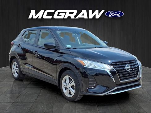 Used 2024 Nissan Kicks S FWD image 5