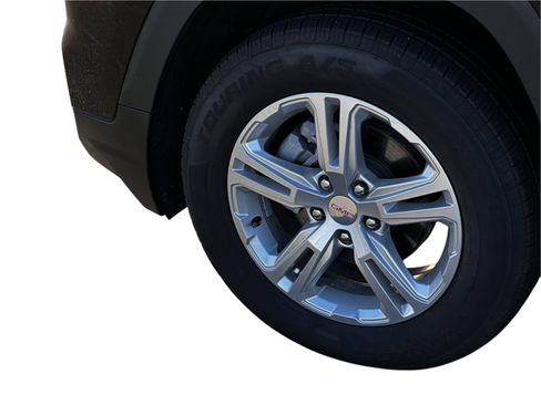 Used 2024 GMC Terrain SLE image 13