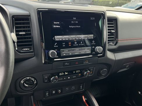 Used 2023 Nissan Frontier PRO-4X w/ Pro Convenience Package image 10
