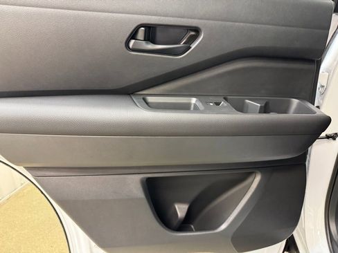 New 2026 Nissan Pathfinder Rock Creek w/ Rock Creek Premium Package AWD/4WD image 9