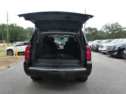 Used 2017 Chevrolet Tahoe Premier AWD/4WD image 7