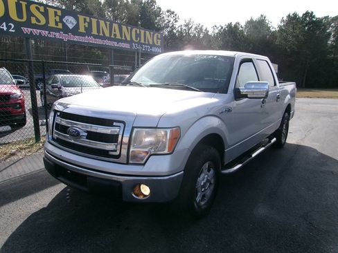 Used 2014 Ford F150 XLT image 2
