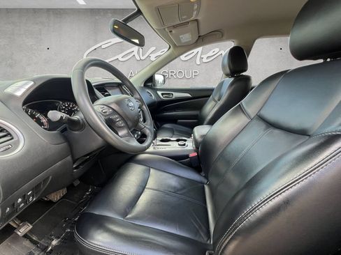 Used 2018 Nissan Pathfinder 4WD image 19