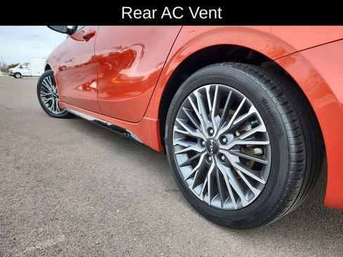 Used 2023 Kia Forte GT-Line w/ GT-Line Premium Package image 17