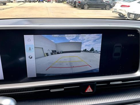 Used 2024 Hyundai Ioniq 6 SE RWD image 25