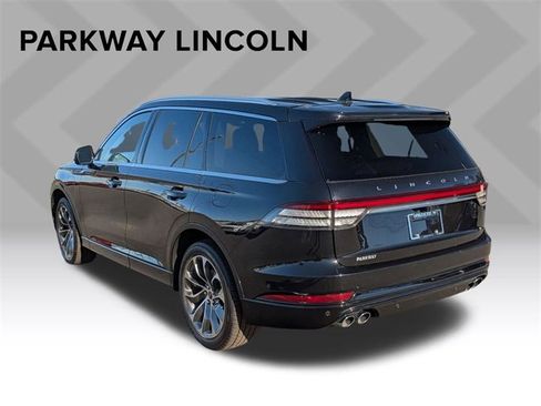 Used 2022 Lincoln Aviator Grand Touring w/ Equipment Group 301A image 7