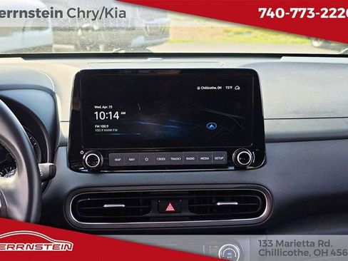 Used 2023 Hyundai Kona SEL w/ Convenience Package FWD image 9