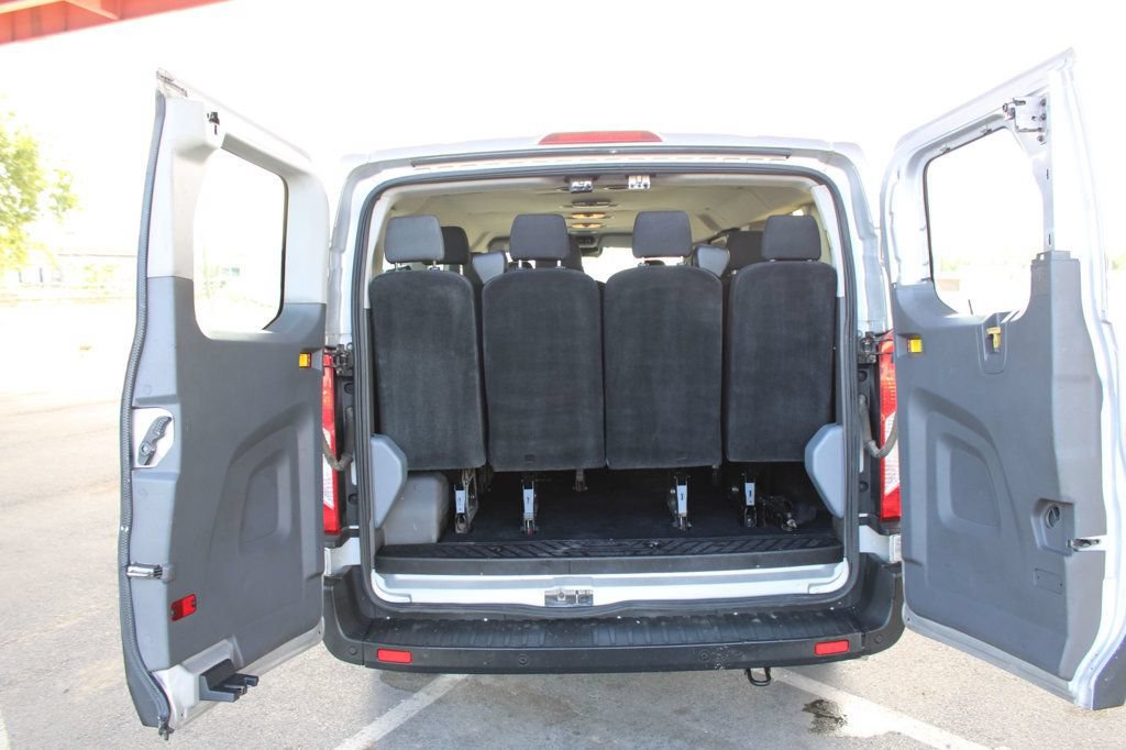 Used 2020 Ford Transit 350 XLT RWD image 11